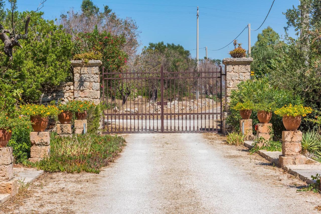 Tenuta Aphrodite Racale Exterior photo