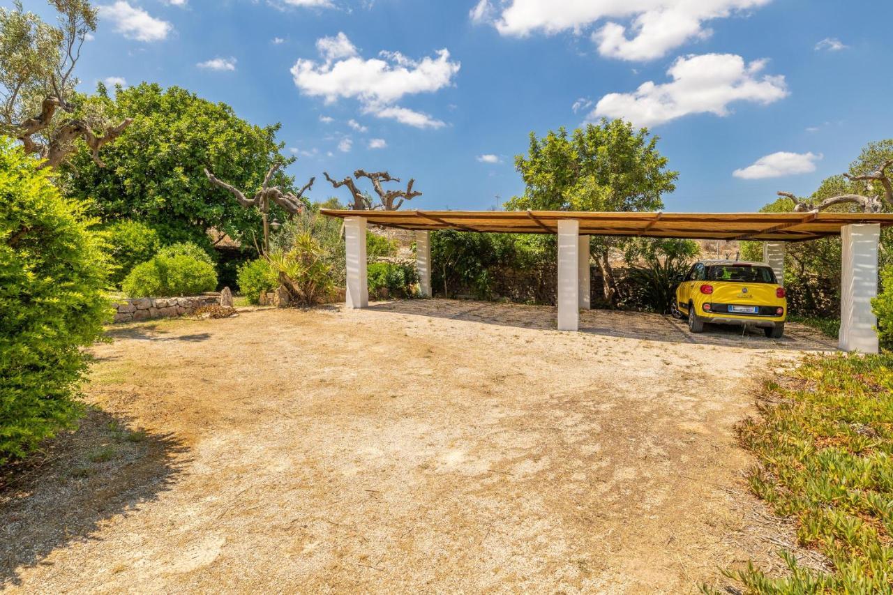 Tenuta Aphrodite Racale Exterior photo